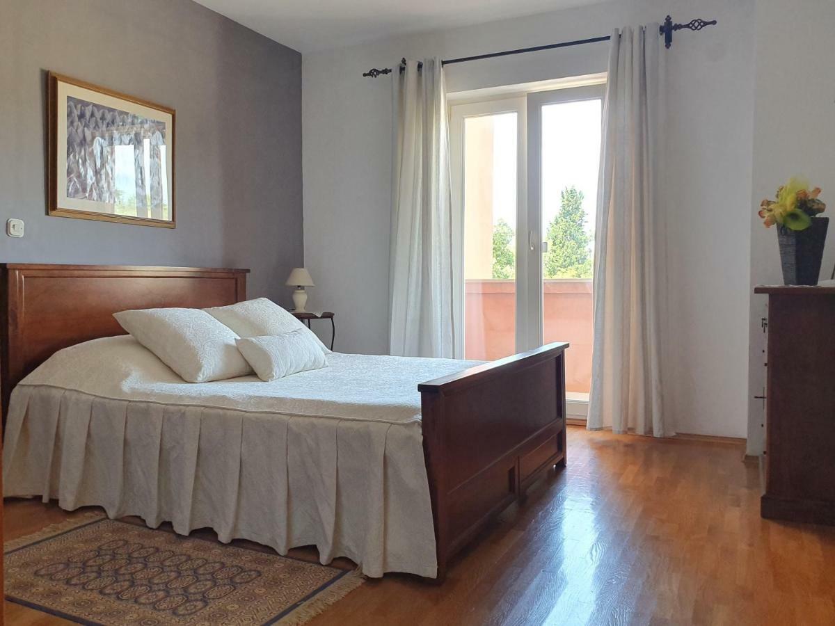 Apartments Poljski Put V Новаля Екстериор снимка